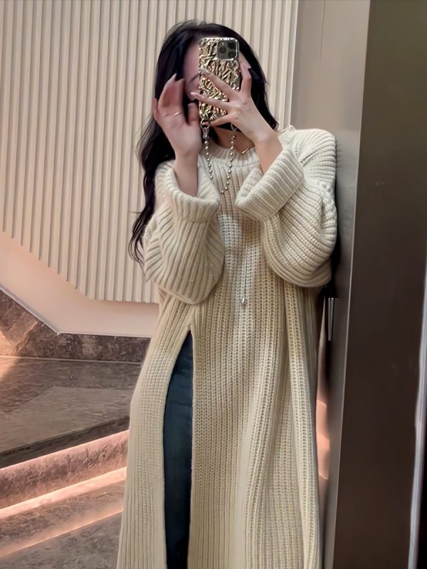 Korean version languid loose knit dress women's autumn and winter new side slit design sense mid-length pullover sweater - Image 2