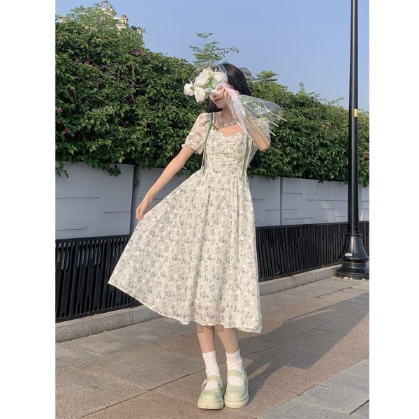 Supplier Product - Camellia 2022 Women's Summer Gentle Waist Fairy Feeling Fragmented Flower Waist Temperament Short sleeved Dress Short and Short skirt - Image 2