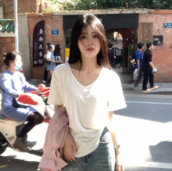 [Factory Direct] solid color large neckline short sleeve T-shirt women's loose casual thin inner wear V-neck undershirt trendy brand
