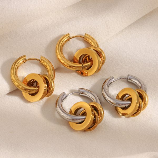 European and American fashion temperament niche geometric versatile earrings stainless steel plated 18K gold simple three ring pendant earrings for women