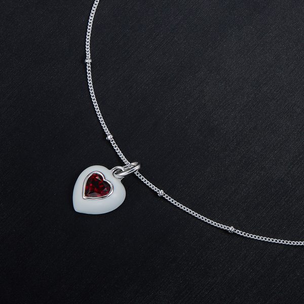 The new all-over 925 silver natural garnet necklace is hearty white epoxy rubber process fashion bead chain plated with 18K gold