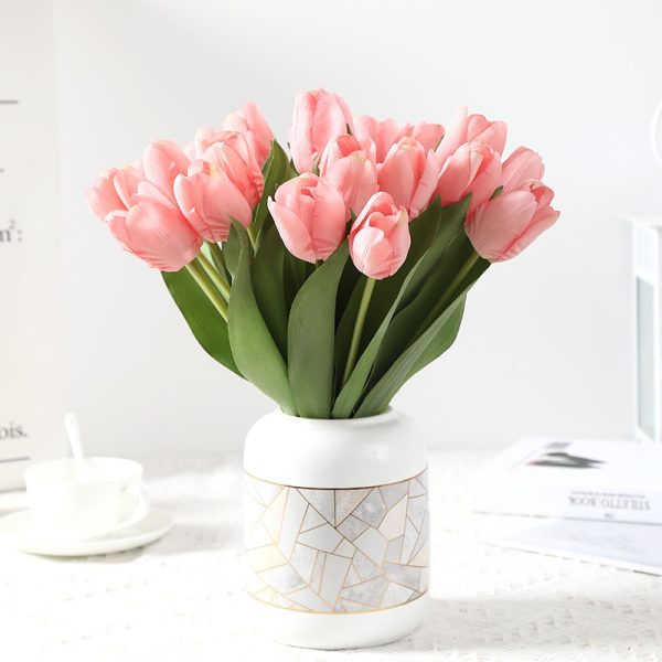 Lan Kwai Fong high-end feel moisturizing tulips Nordic home decoration ornaments fake flowers simulation tulip combination