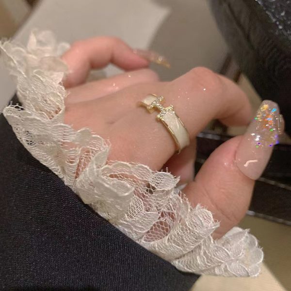 H letter ring, women's niche fashion, personality opening, new trendy, high-end sense of simplicity, decorative index finger ring - 图片 4