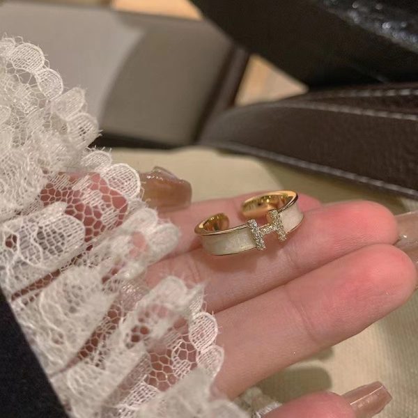 H letter ring, women's niche fashion, personality opening, new trendy, high-end sense of simplicity, decorative index finger ring